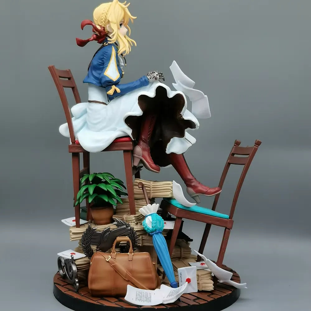 Violet Evergarden Action Figure (28 cm)