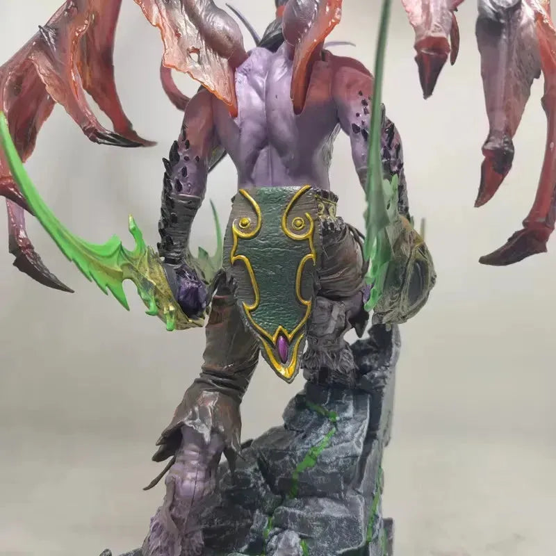 World of Warcraft Illidan Stormrage Action Figure (37 cm)