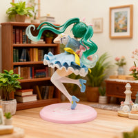 Hatsune Miku Fairy Tale Princess Handmade Anime Future Sweet and Cute Girls Anime Peripheral Model Desktop Decoration Toy Gift - Bear Hugs