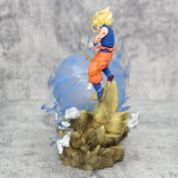 Buu vs Goku Super Saiyan Genki Bomb Action Figure (21 cm)