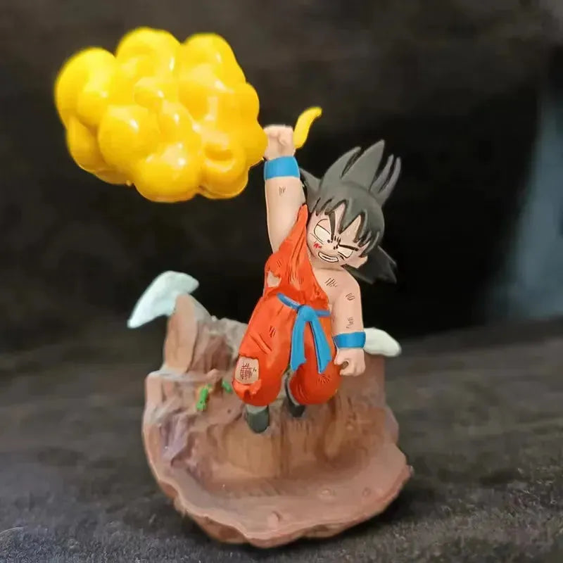 Dragon Ball Z Evil Wave Son Goku Figurine (10 cm)