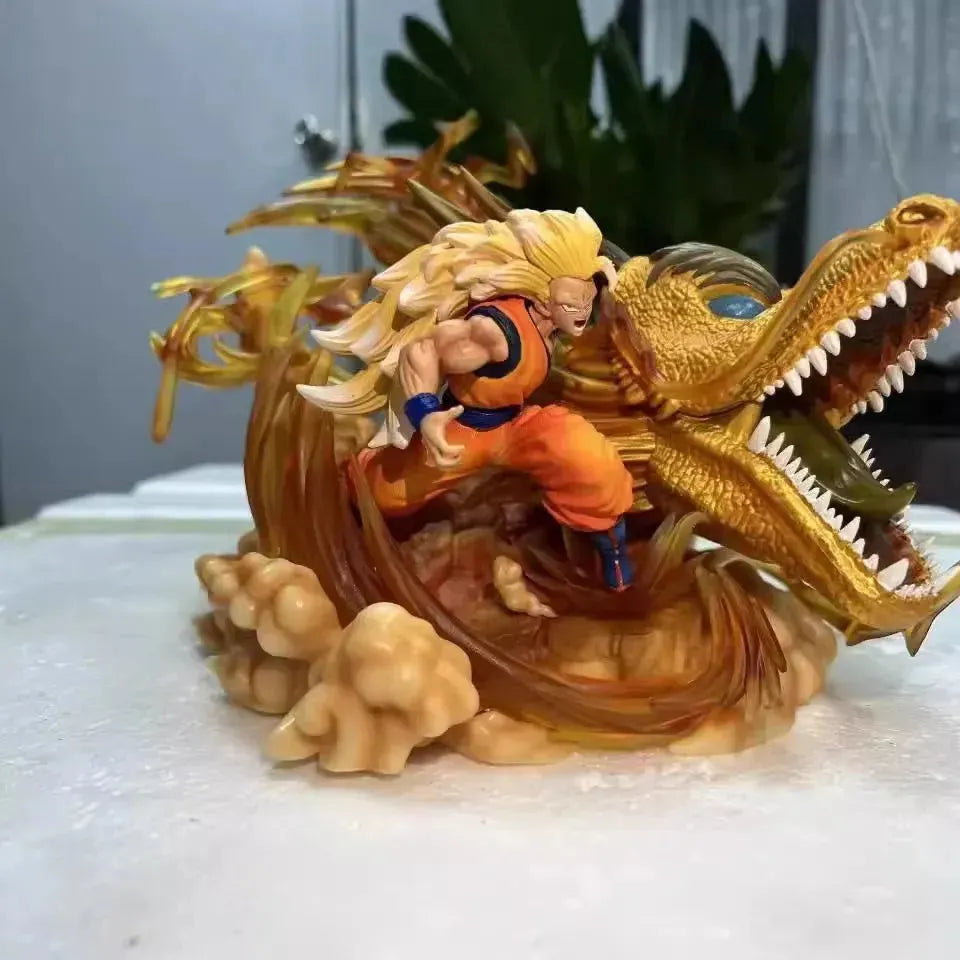 Dragon Ball Z Son Goku & Shenron Action Figurine (28 cm)