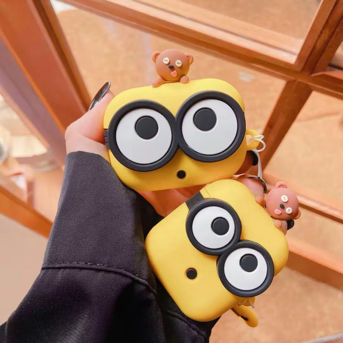 Big Eyed Minions Case (For Airpods)