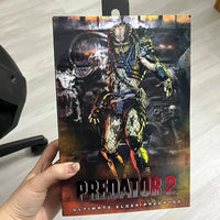 Ultimate Elder Predator Action Figure (18 cm)