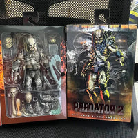 Ultimate Elder Predator Action Figure (18 cm)