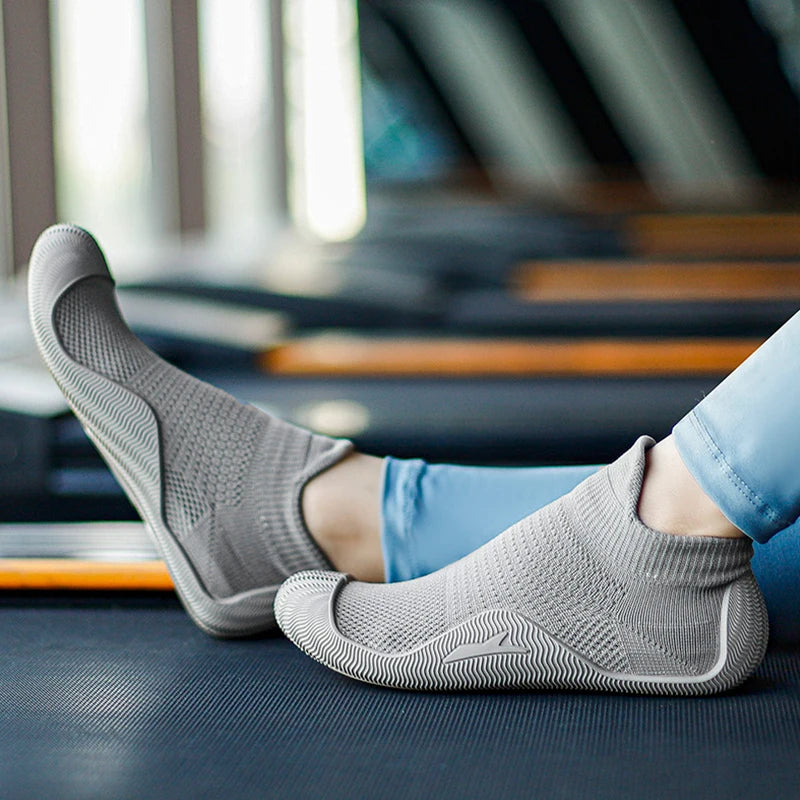 Gallon Shark Barefoot Shoes Socks Shoes Beach Shoes Fitness Shoes Yoga Shoes Driving Shoes Sports Shoes Thin Soles Casual Shoes - Bear Hugs