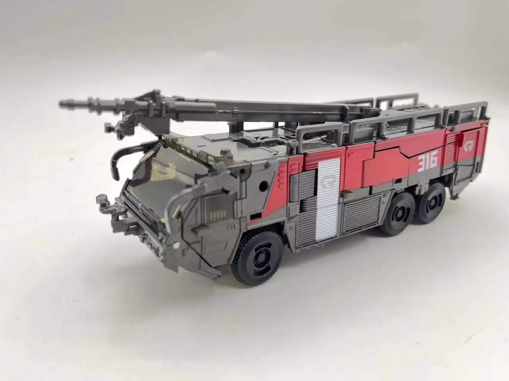 Baiwei Transformers TW1024 Sentinel Prime Truck