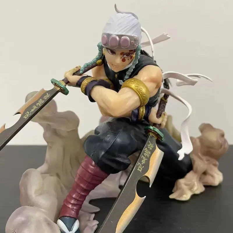 Demon SlayerUzui Tengen Action Figure (14 cm)