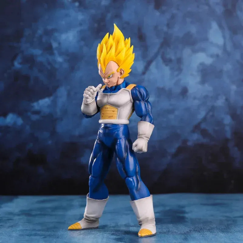 Bandai Dragon Ball Z Vegeta Figurine (29 cm)