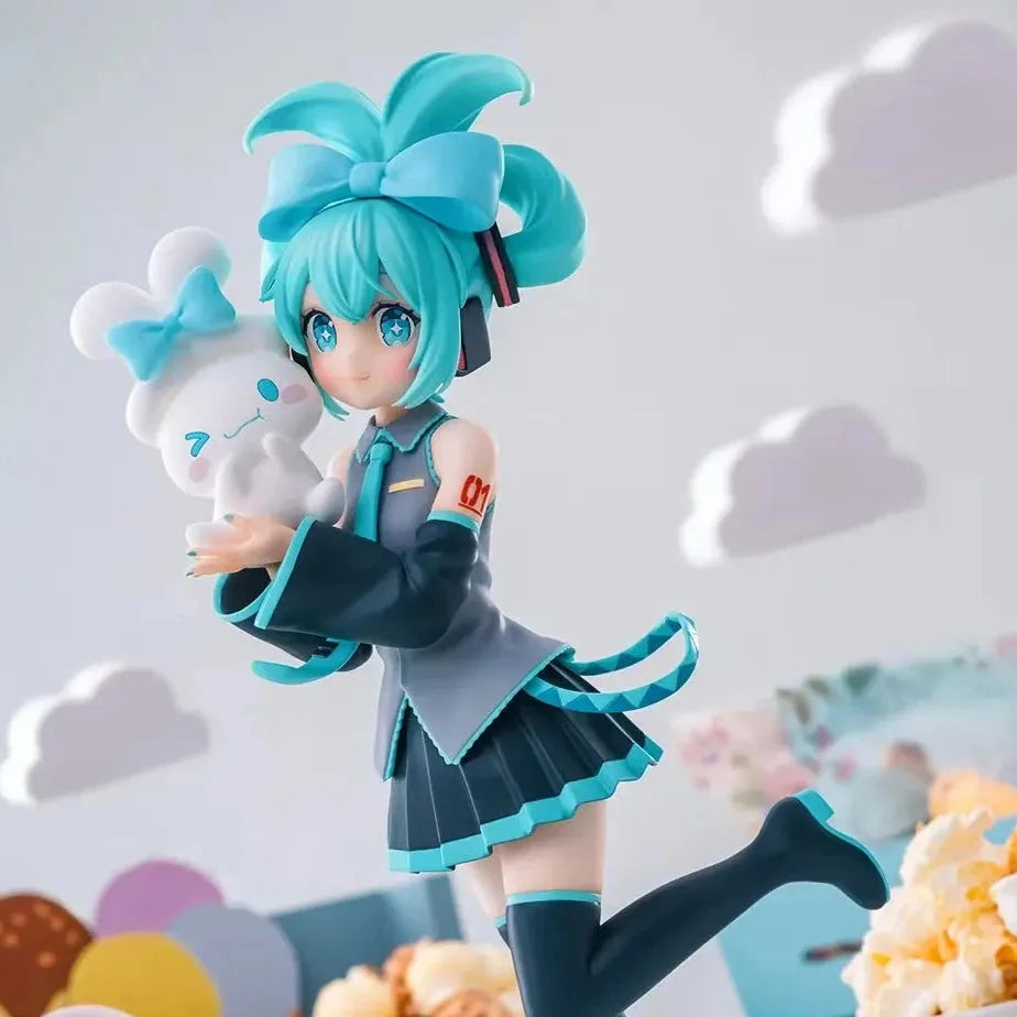 Hatsune Miku X Cinnamoroll Figurine (17CM)