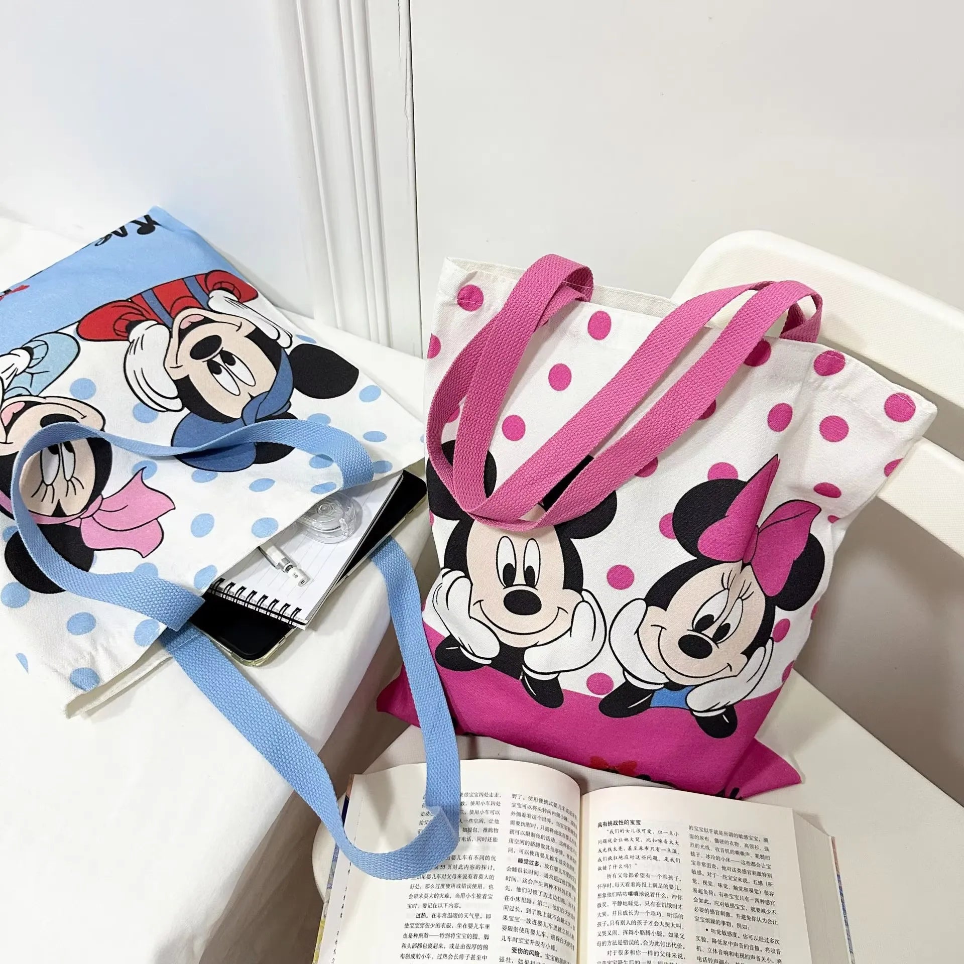 Mickey & Minnie Printed Pattern Shoulder Bag