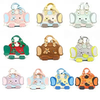 Pendentif mini sac éléphant monogramme 