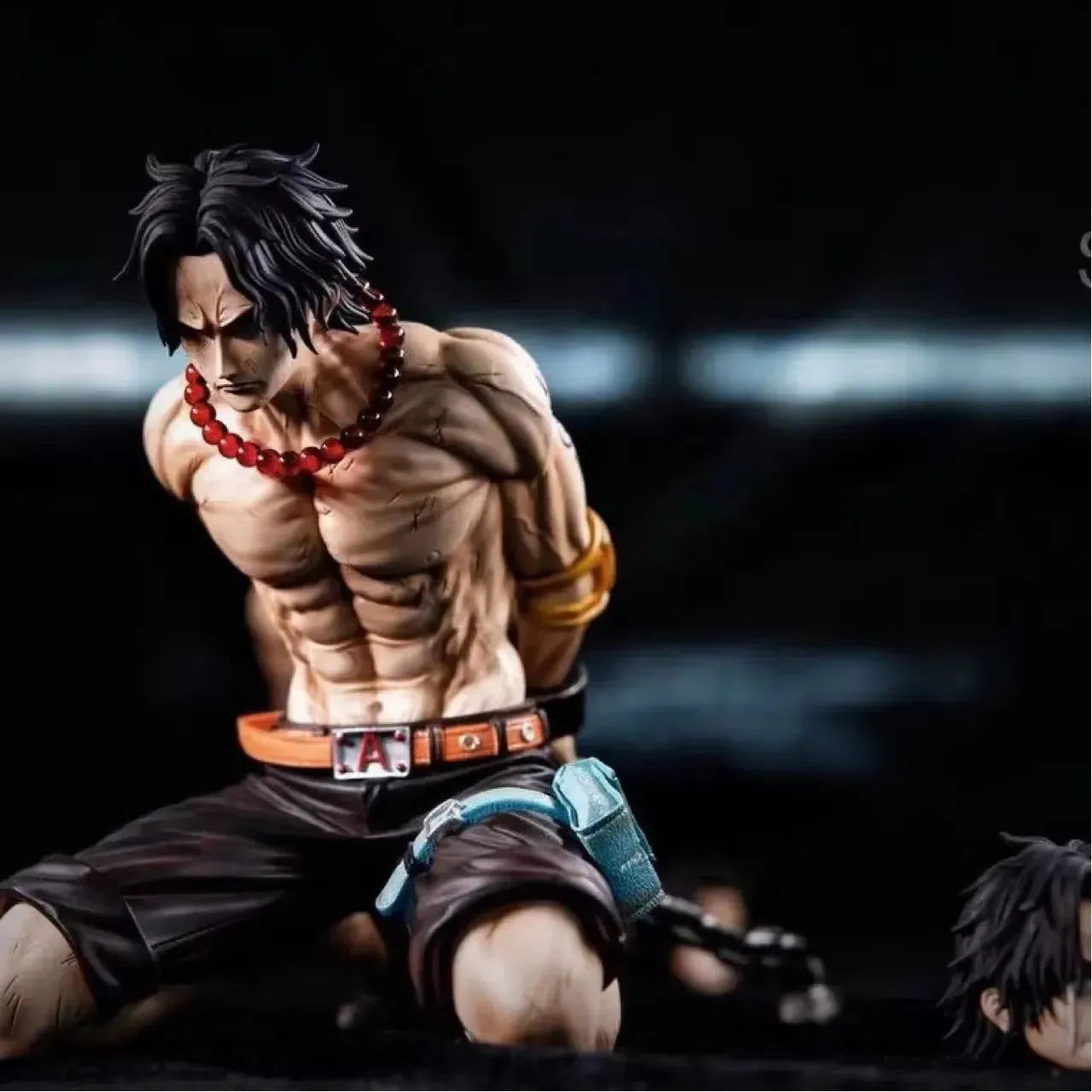 One Piece Portgas D. Ace Execution Figurine (13 cm)