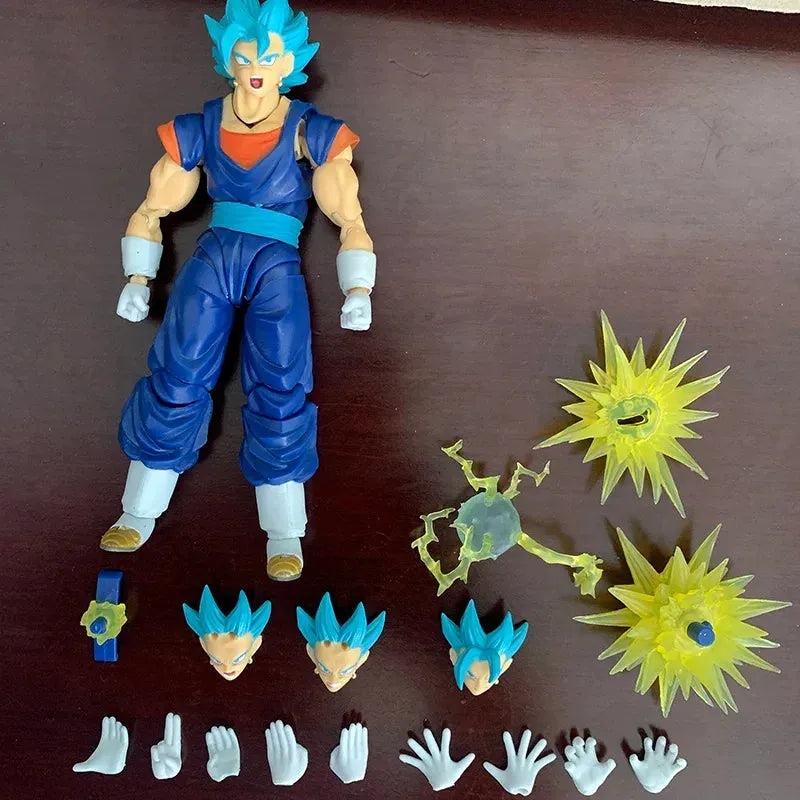 Dragon Ball Z Vegito Action Figurine (15 cm)