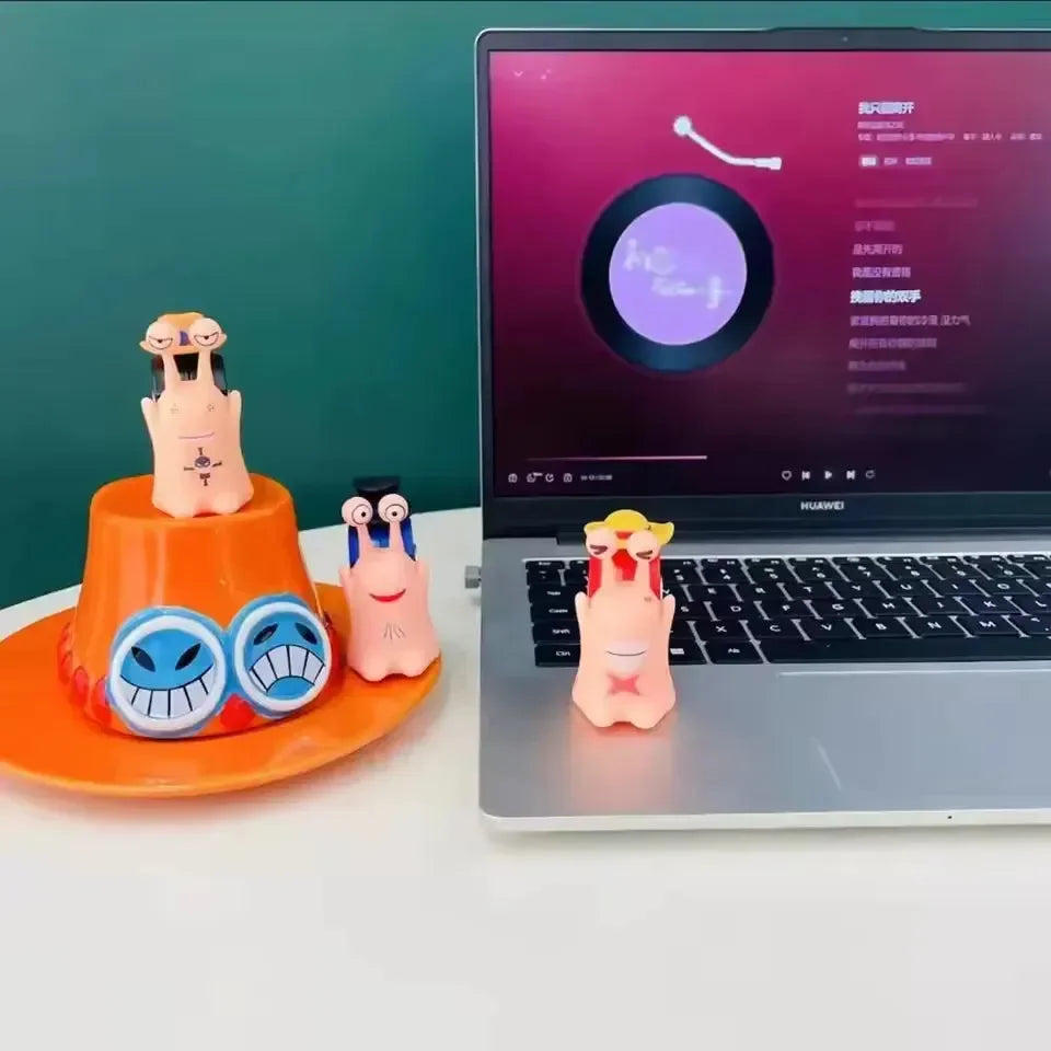 One Piece Transponder Snail Keychain