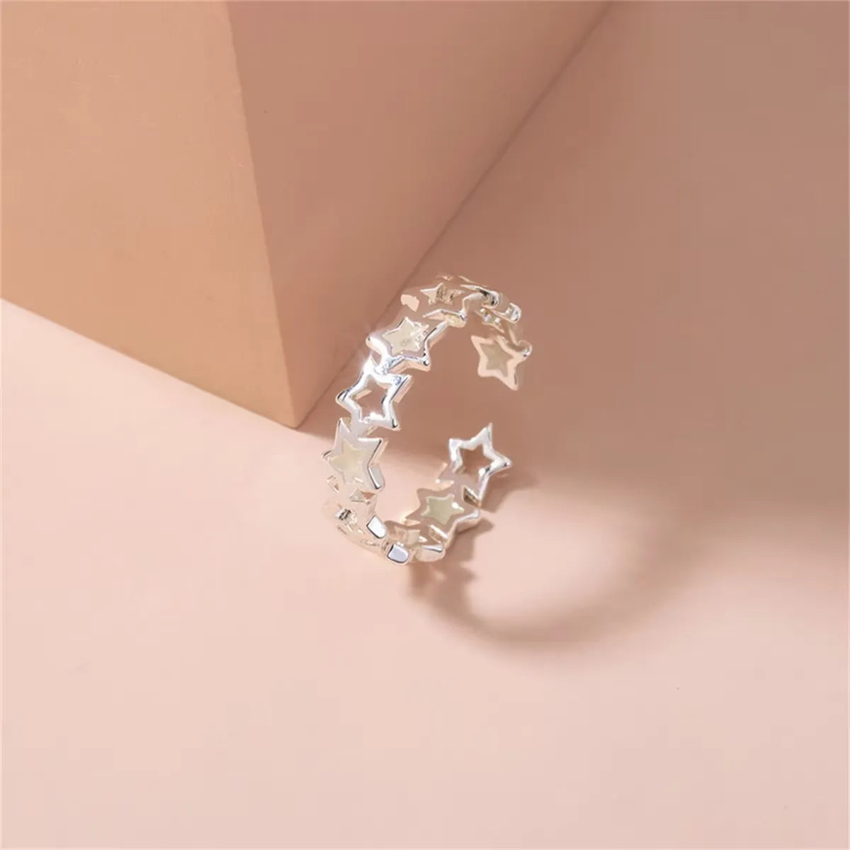 Hollow Star Luminous Ring