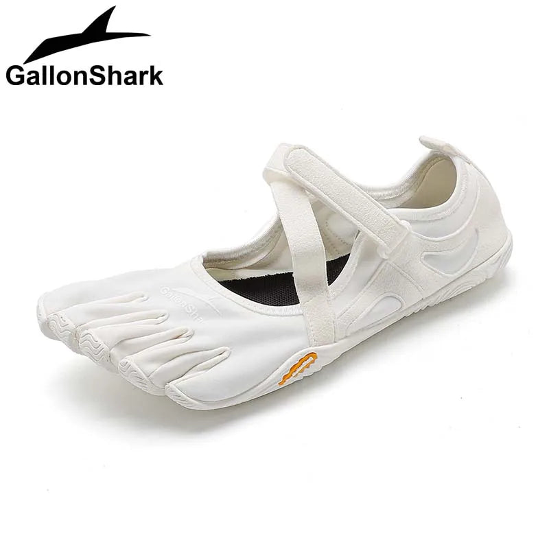 GallonShark Adult Non-Slip Closed-Toe Five-Finger Shoes, Supportive Barefoot Shoes for Yoga, Pilates & Home Exercise Sessions - Bear Hugs
