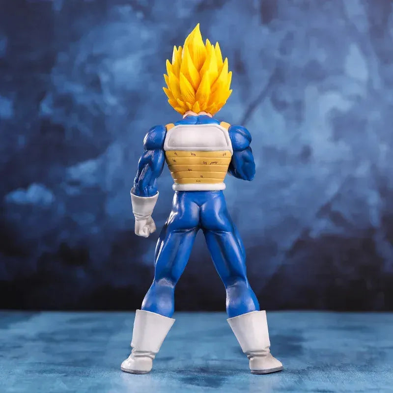 Bandai Dragon Ball Z Vegeta Figurine (29 cm)