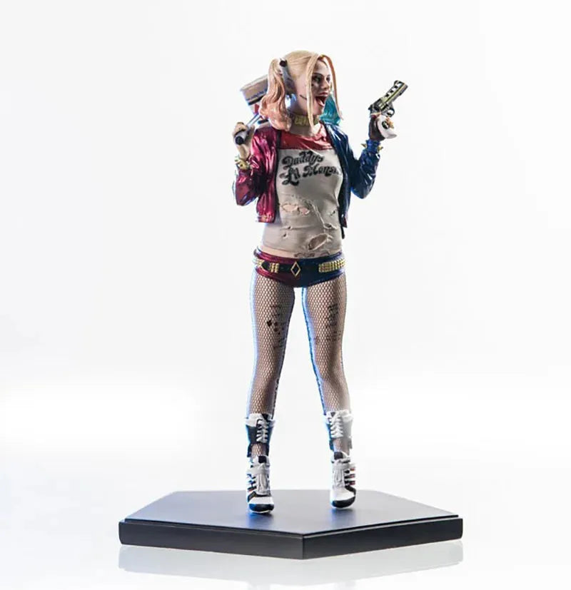 Harley Quinn Action Figure (35 cm)