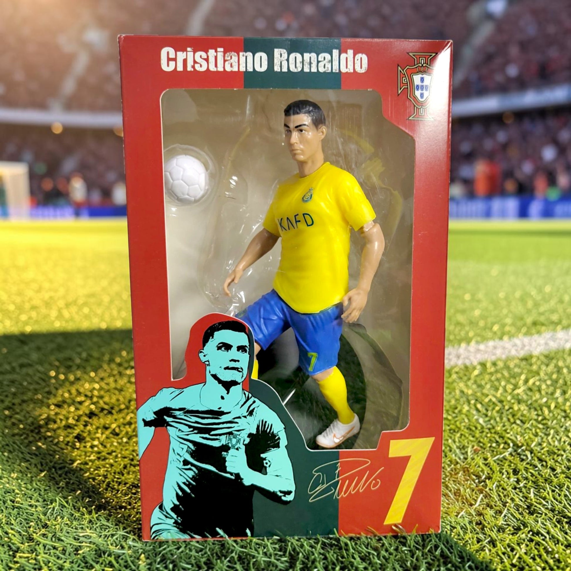 World Football GOAT Legends Matchday Figure (20 cm)