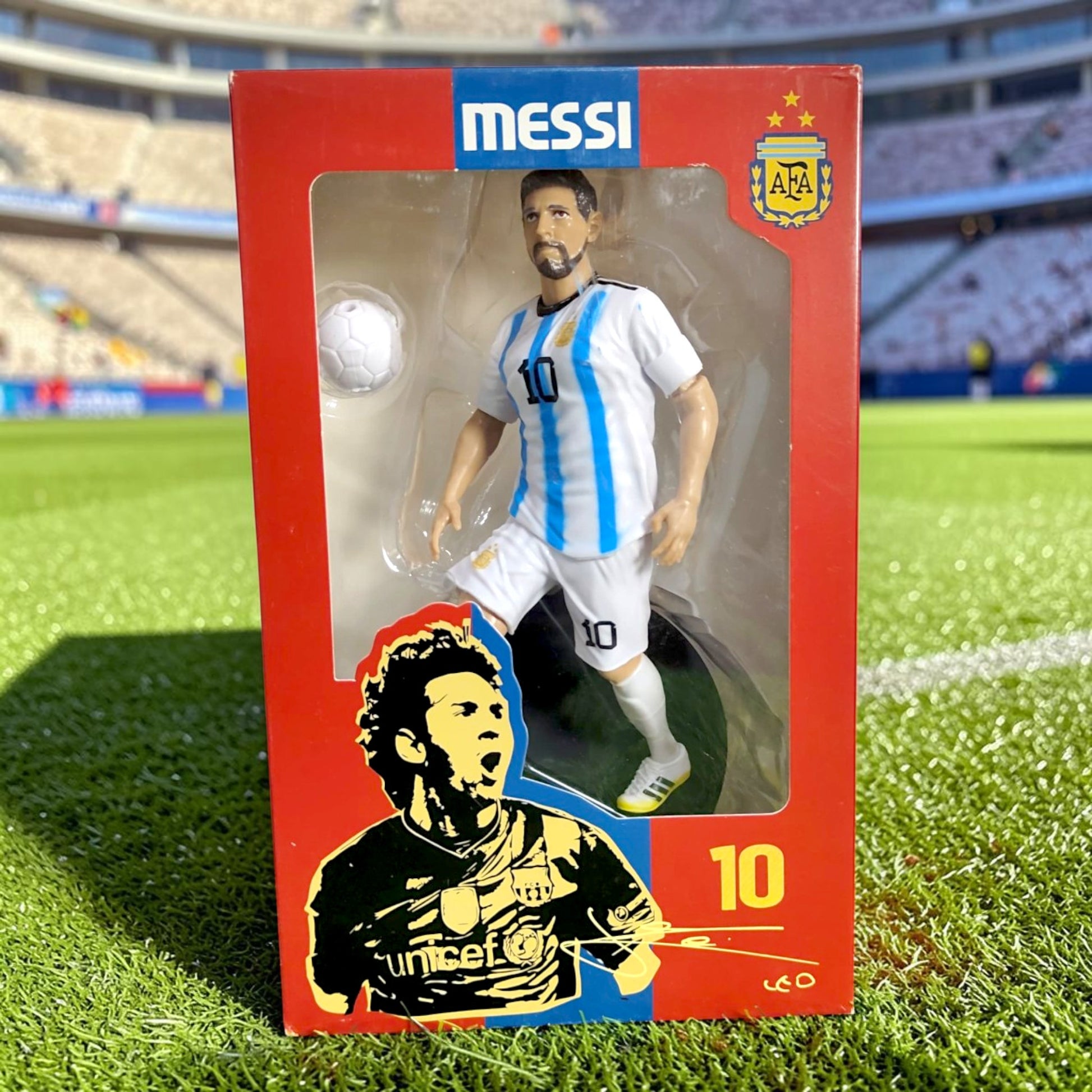 World Football GOAT Legends Matchday Figure (20 cm)