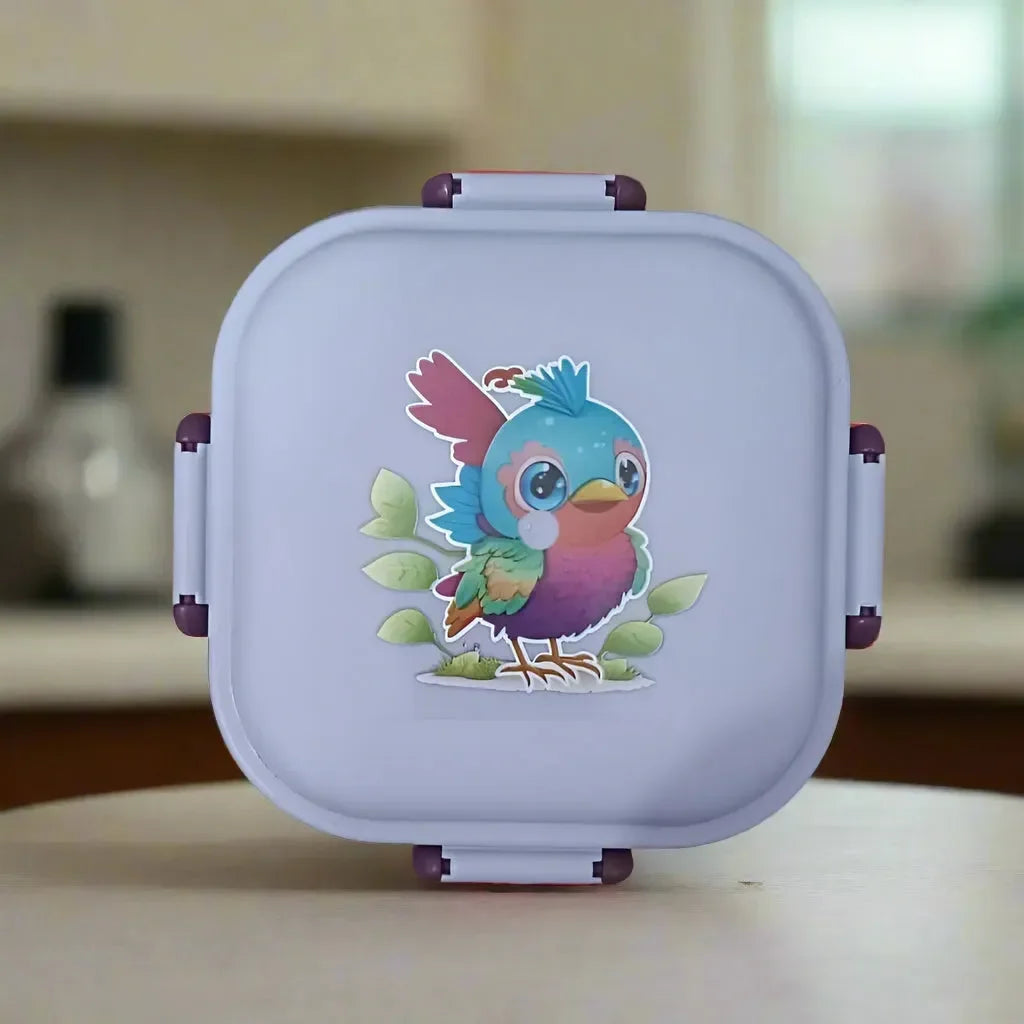 Critter Compartments 4-Way Lock Lunch Box
