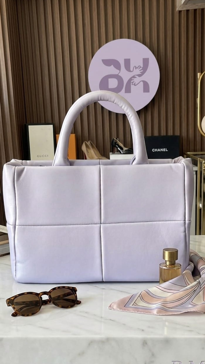 Quiet Luxury Minimalist Leather Handbag