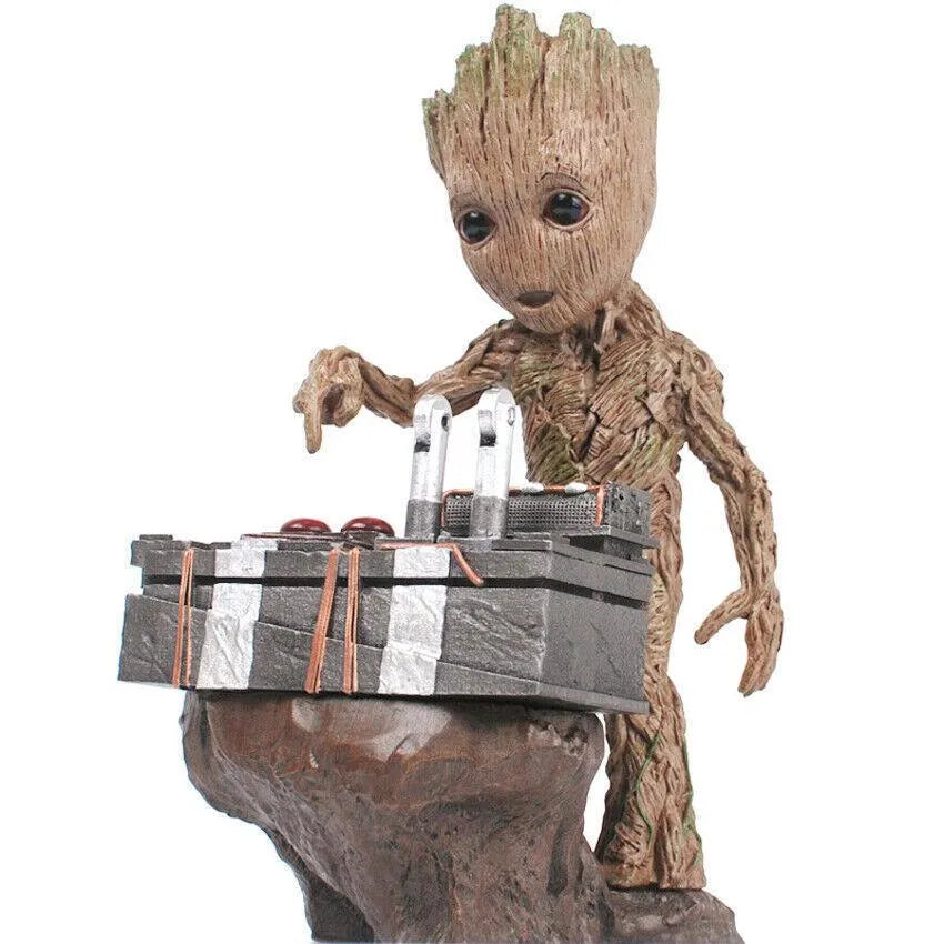 Baby Groot Push Button Figurine - Bear Hugs