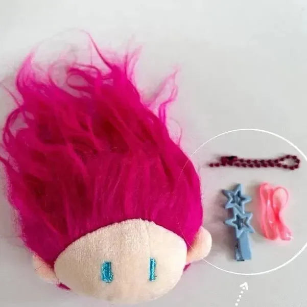 Wiggly Wonders Doll Head Keychain