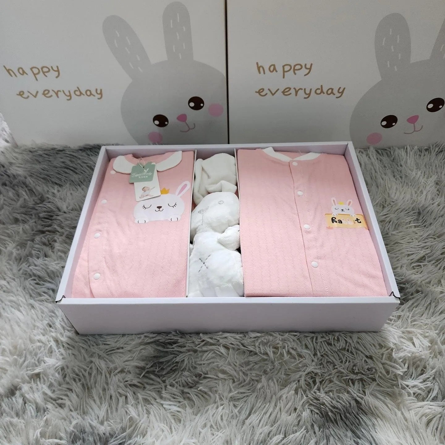 Bunny Design Newborn Baby Gift Set - Bear Hugs