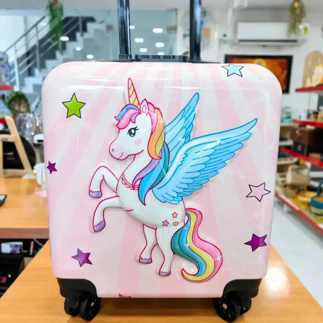 3D Unicorn Kids Check-in Suitcase - Bear Hugs