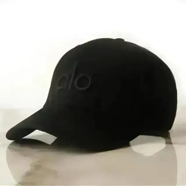 Alo Europe's Trending Baseball Cap - Bear Hugs