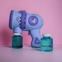 Astronaut Automatic Bubble Gun - Bear Hugs