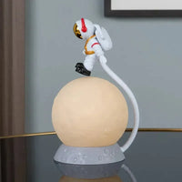 Astronaut on Moon Night Lamp - Bear Hugs