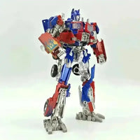 Baiwei TW1022EX Ultra Magnus Prime Figure - Bear Hugs