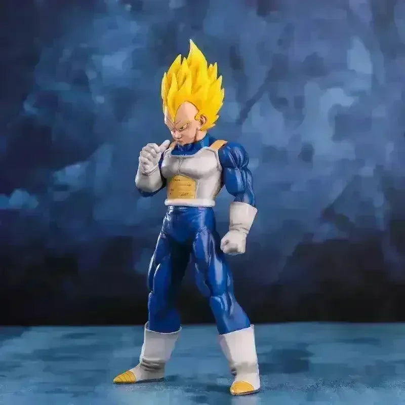 Bandai Dragon Ball Z Vegeta Figurine (29 cm) - Bear Hugs