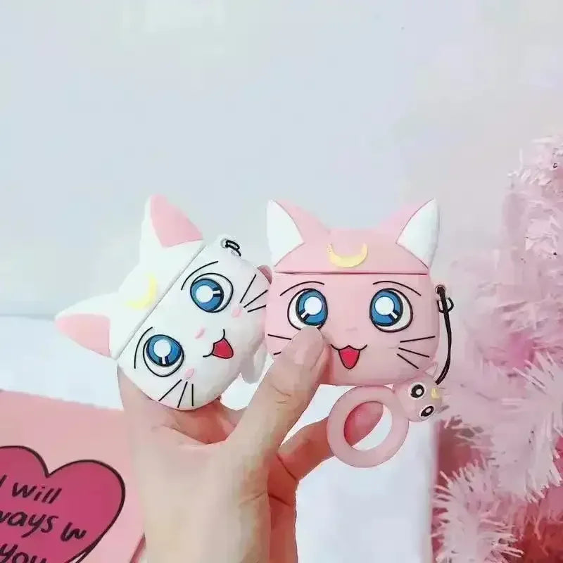 B&W Cat Case (For Airpods) - Bear Hugs