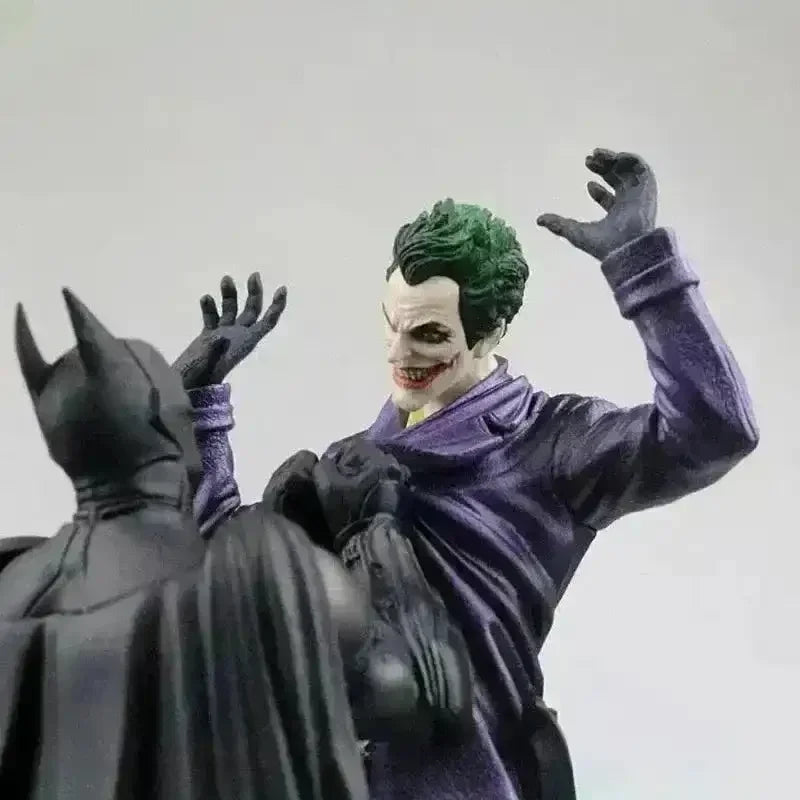 Batman vs Joker Action Figure (28 cm) - Bear Hugs