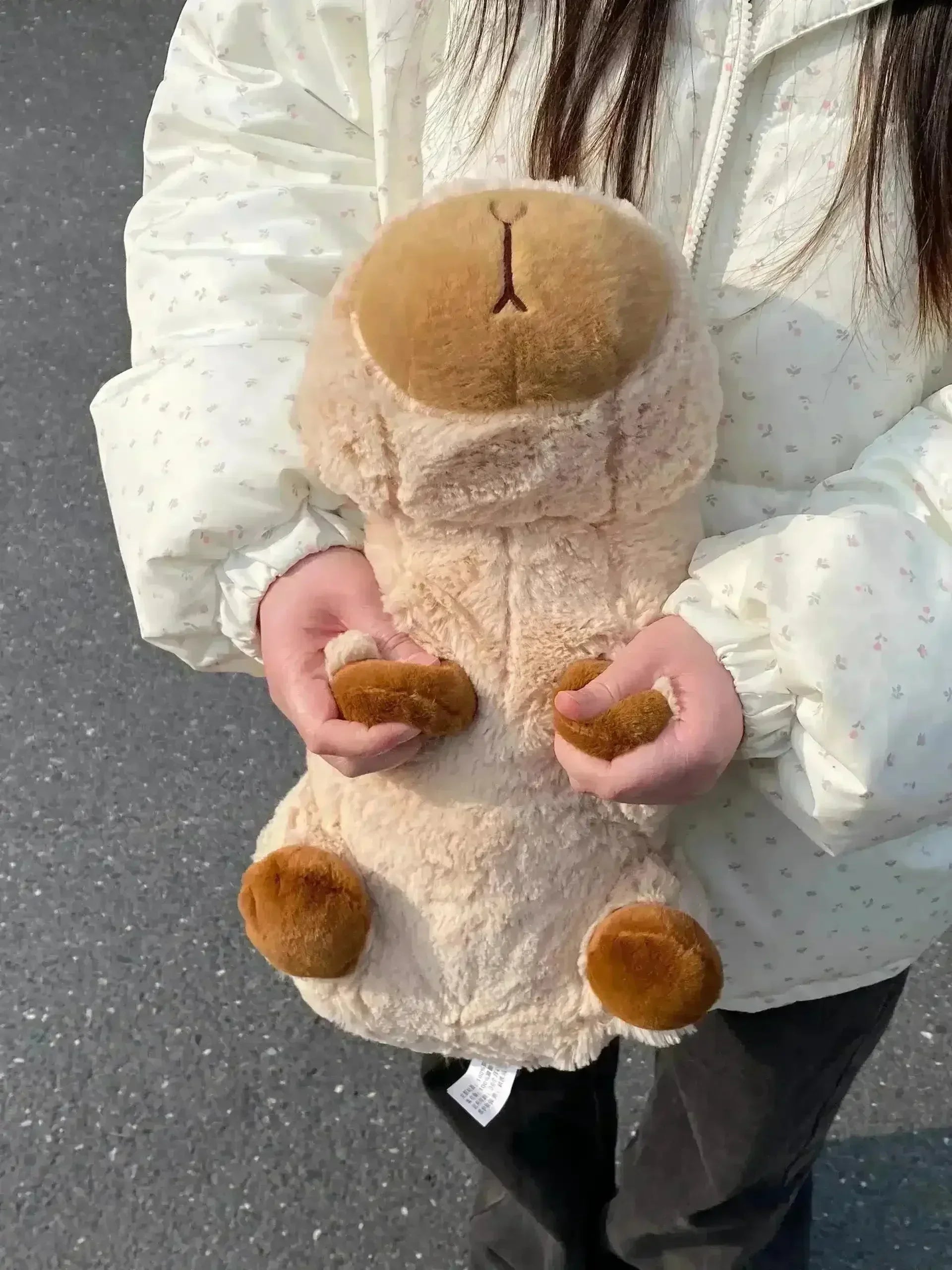 Calm Capybara Plushie (45 cm) - Bear Hugs