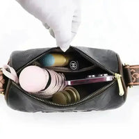 Casual Retro Soft Leather Handbag - Bear Hugs