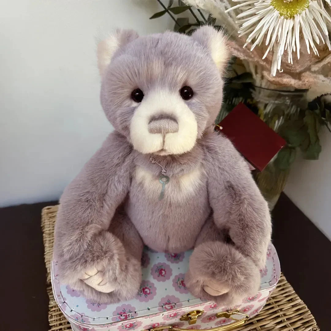 Charlie Bears Key Greg Bear (55 cm) - Bear Hugs