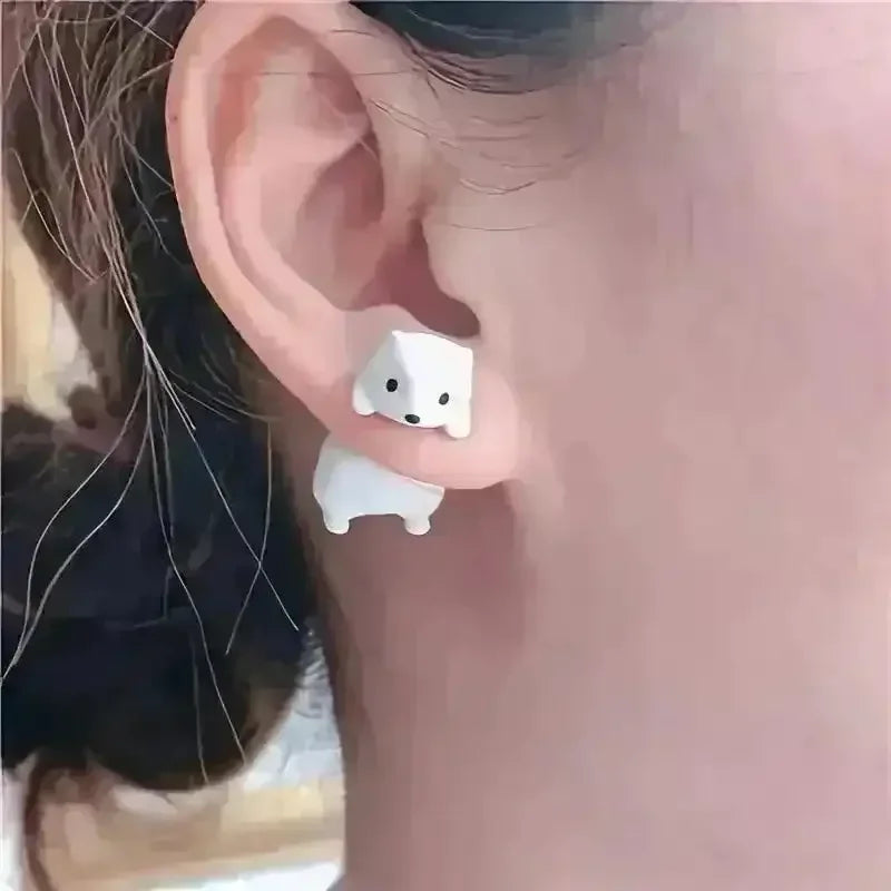 Charming White Bear Magnetic Ear Clip - Bear Hugs