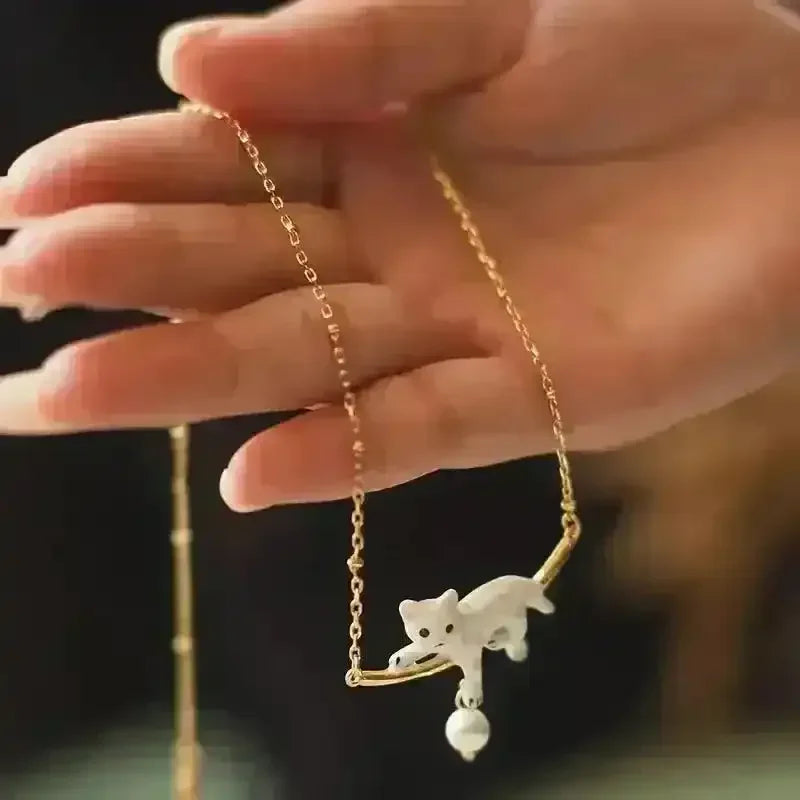 Chic Enamel Cat Pendant - Bear Hugs