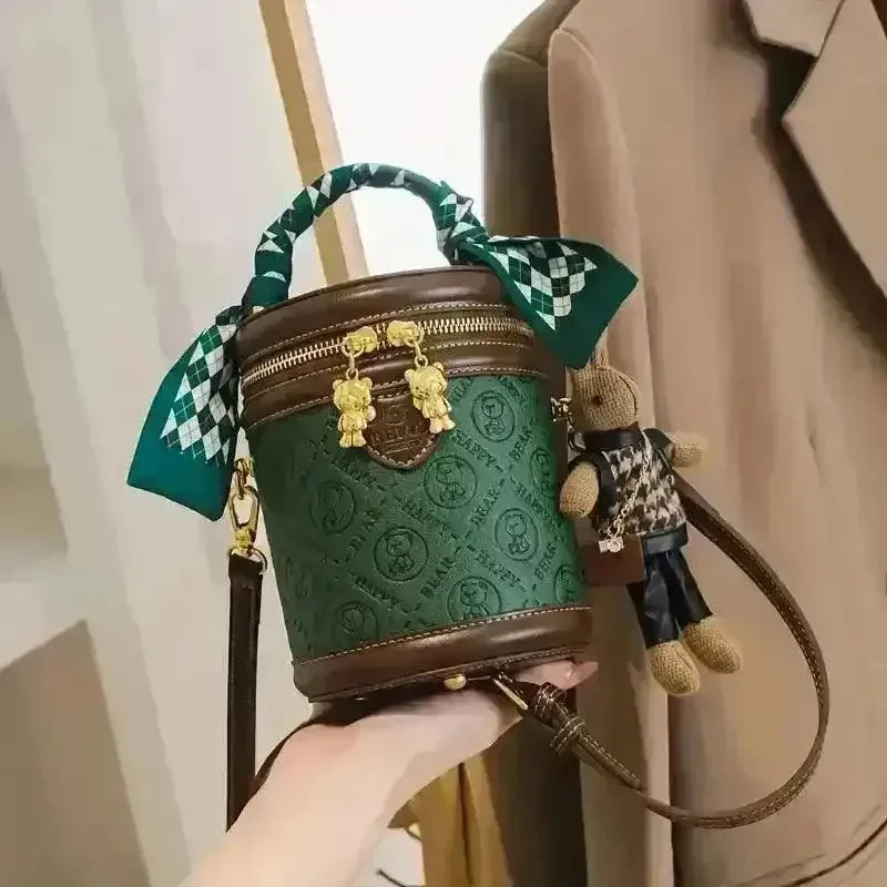 Chic Mini Luxury Bear Bucket Handbag