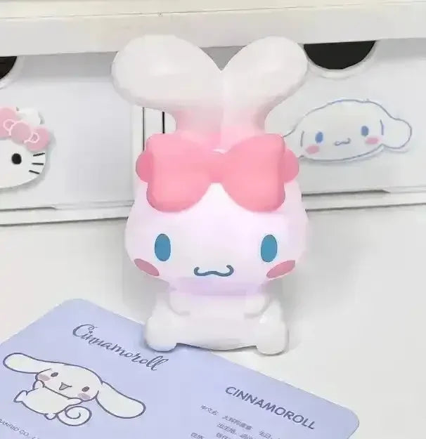 Cinnamoroll Mini Light Figure - Bear Hugs