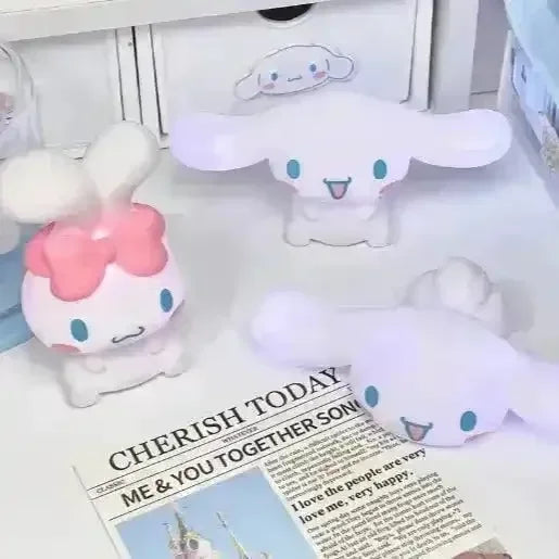 Cinnamoroll Mini Light Figure - Bear Hugs