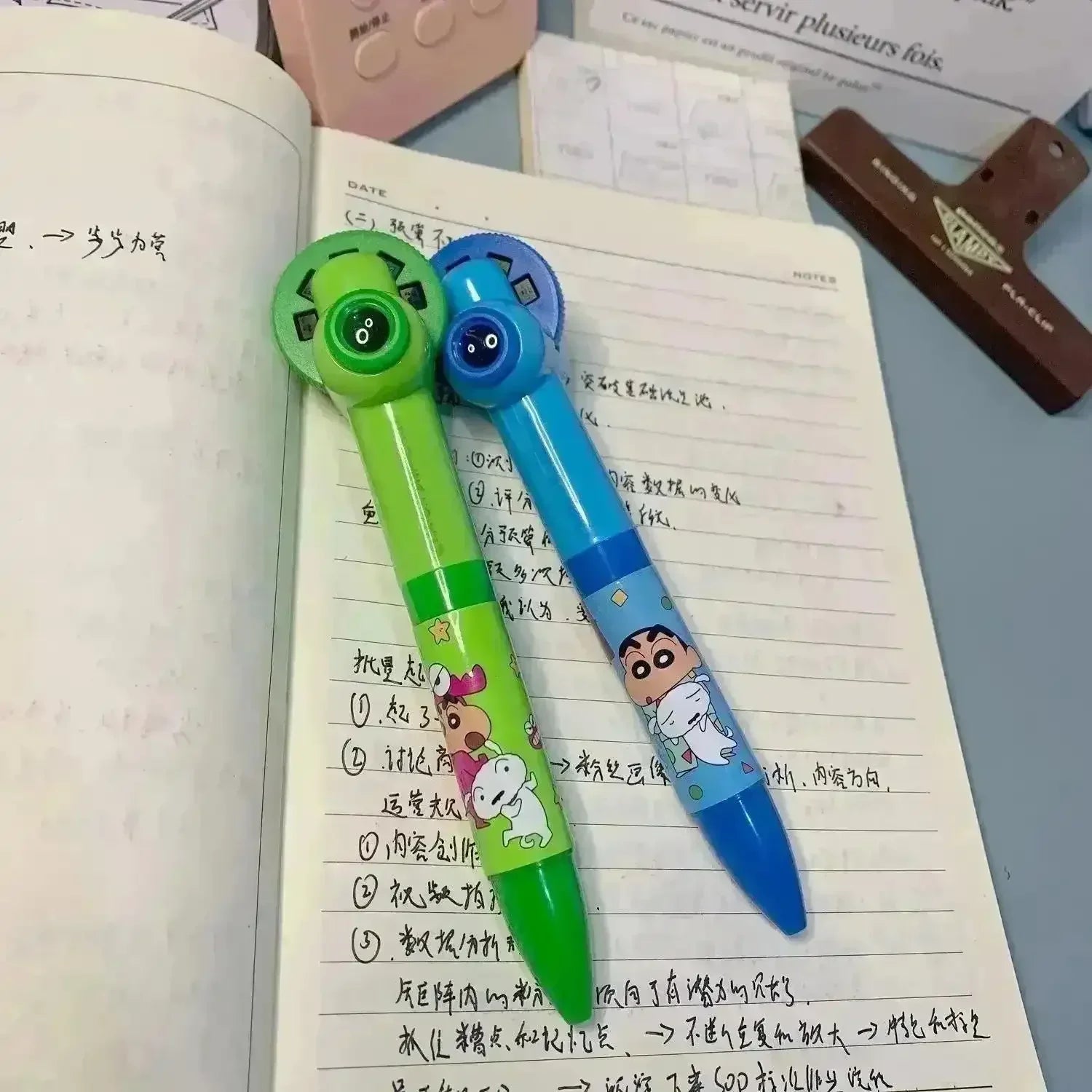 Crayon Shinchan Projector Pen - Bear Hugs