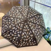 Creative Bear Handle Luxury Designer Umbrella - Bear Hugs