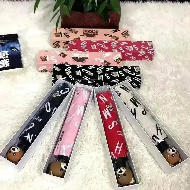 Creative Bear Handle Luxury Designer Umbrella - Bear Hugs