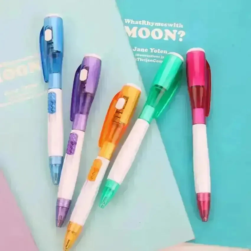 Creative LED Torch Ball Pen - Bear Hugs